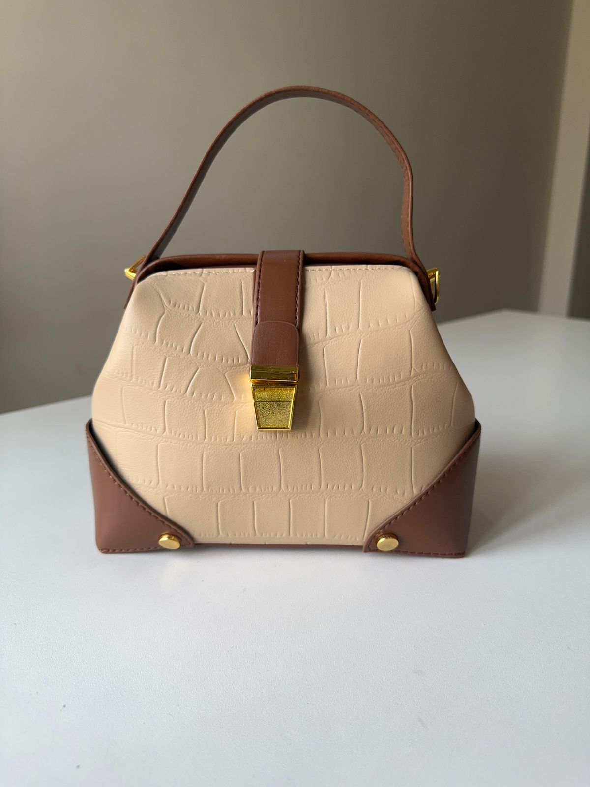 Brown khaki bucket bag - Image 3