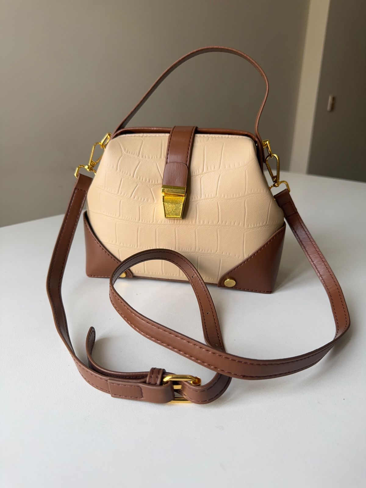 Brown khaki bucket bag - Image 5