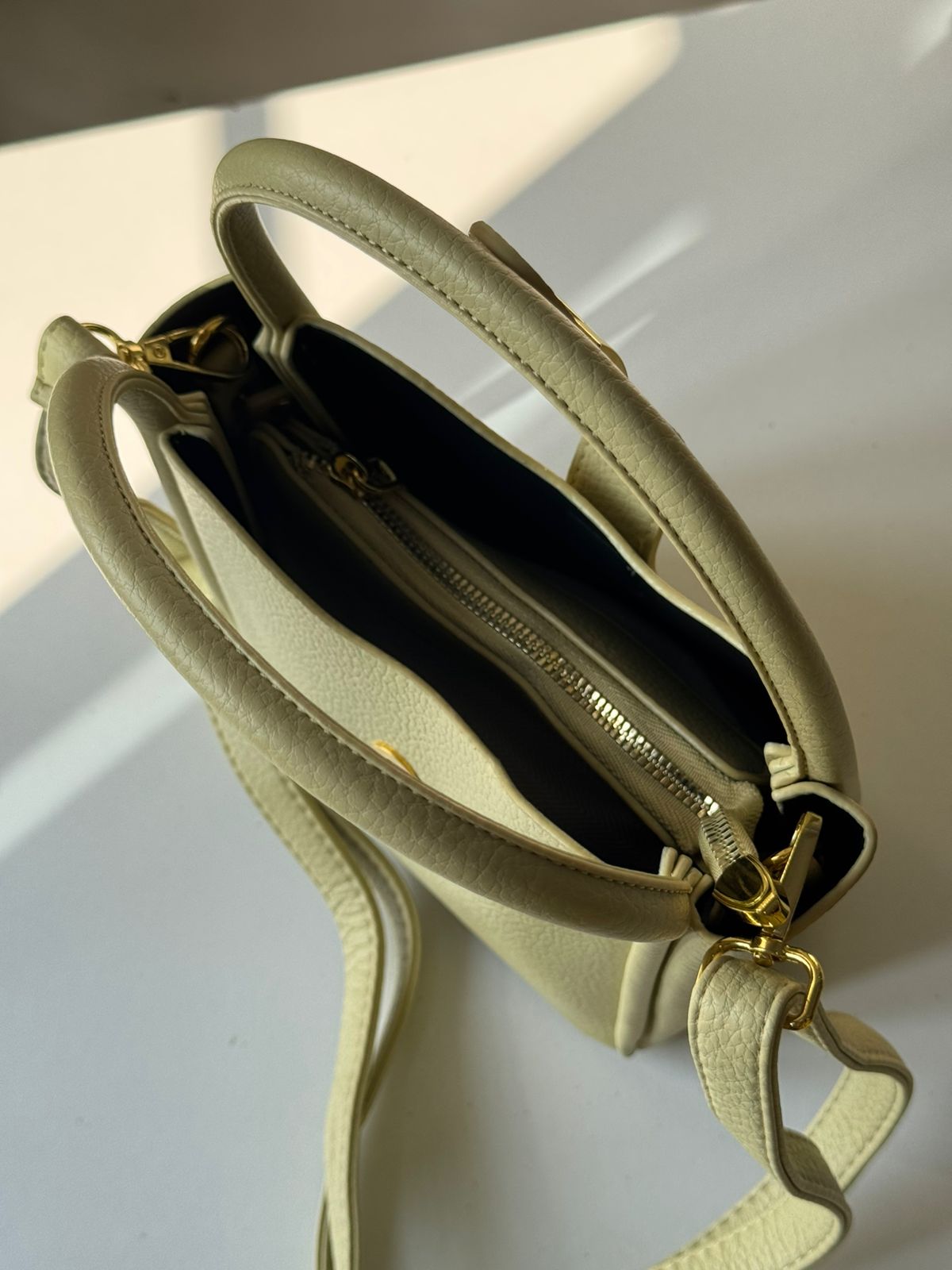 Lime green two piece bag - Image 4