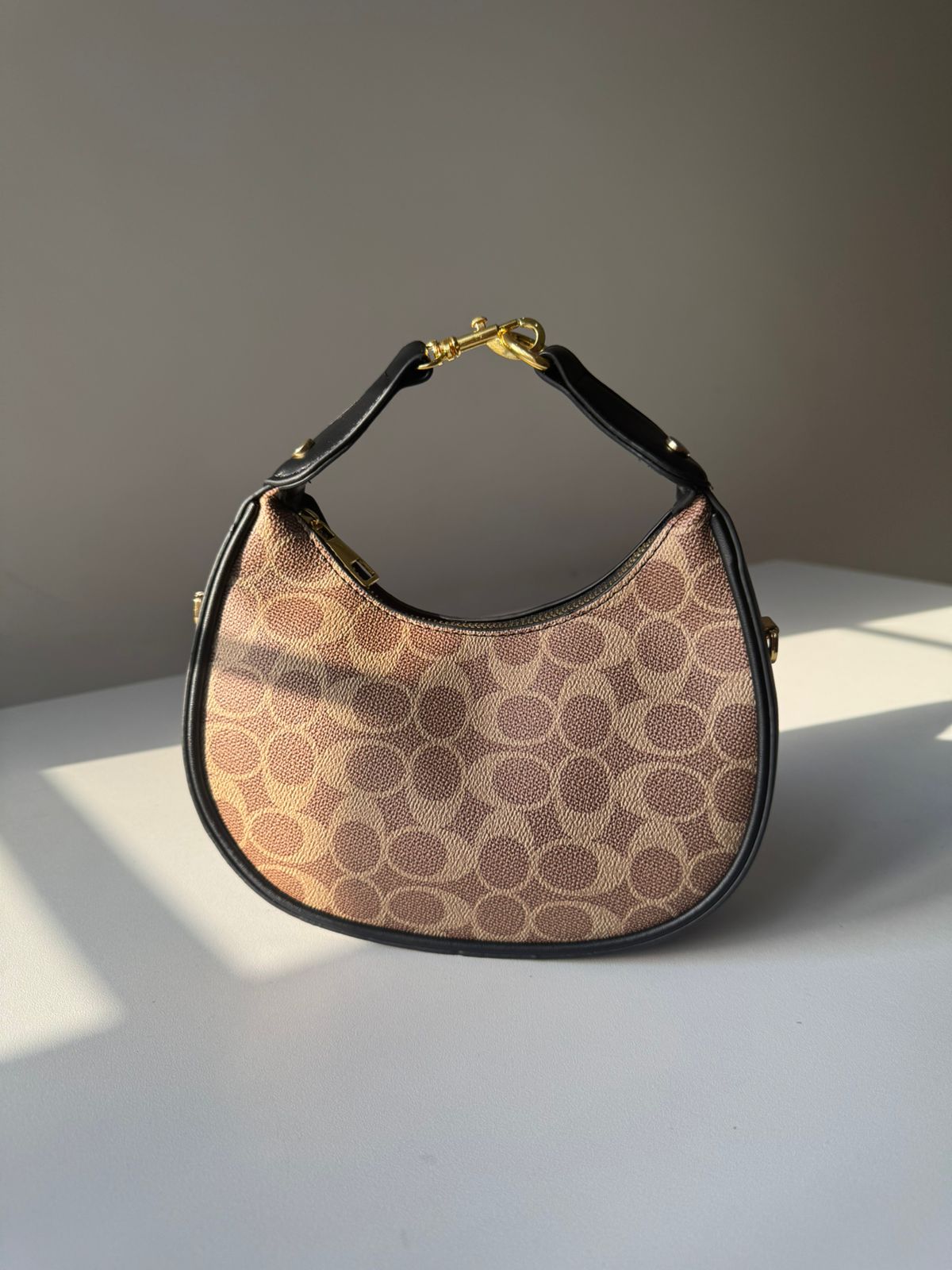 half moon texture bag