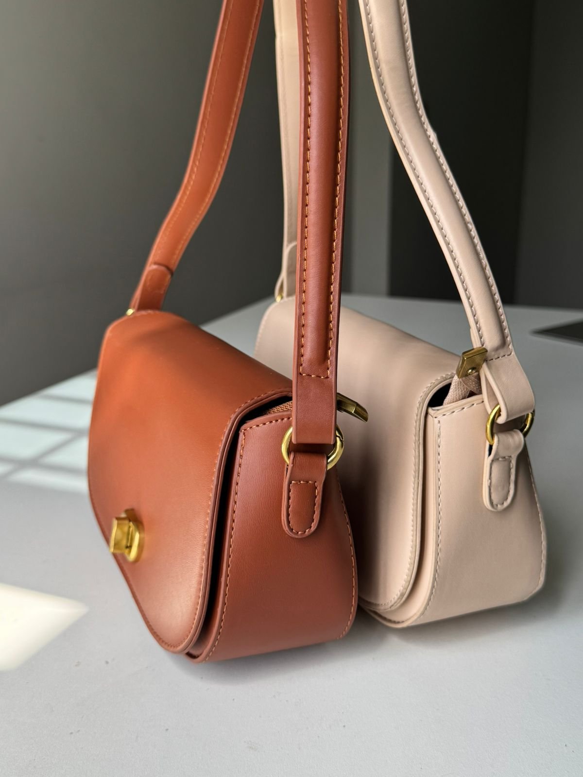 Horizontal apricot compact bag - Image 2