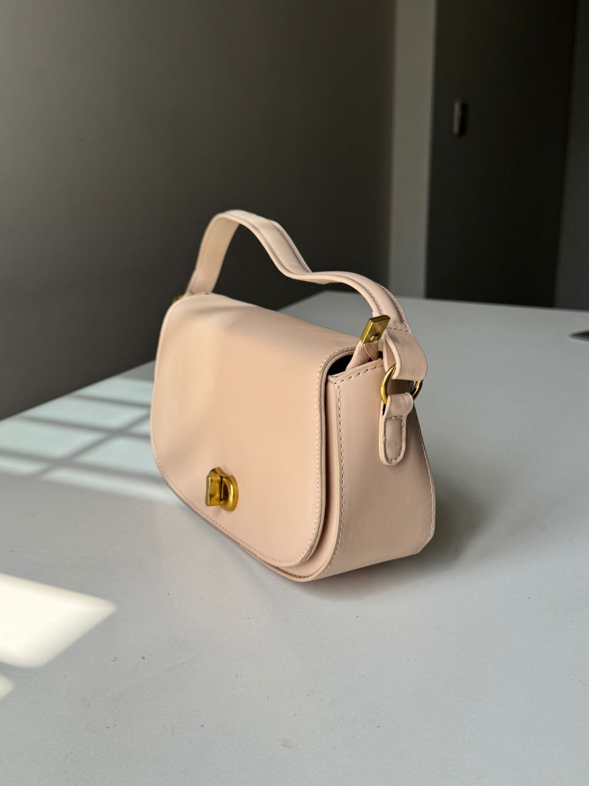 horizontal apricot compact bag