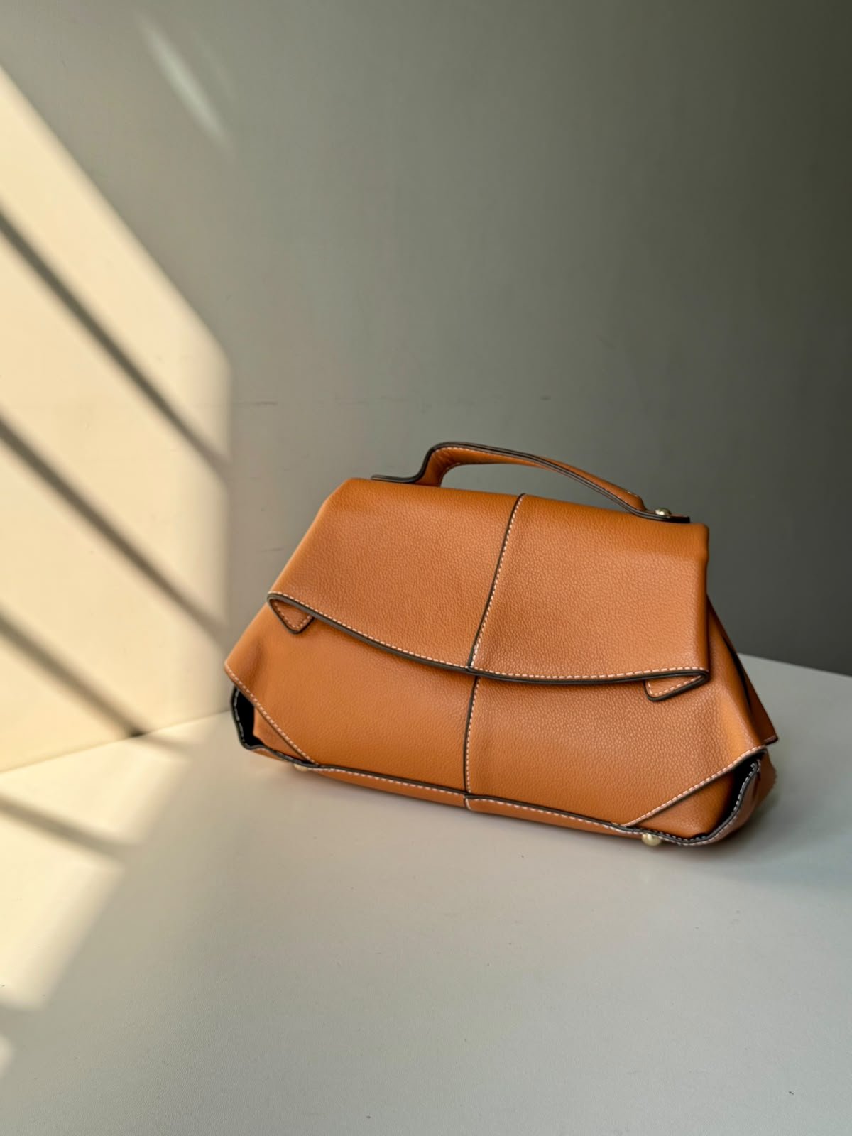 Elegance coded premium bag